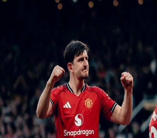 记者：在续约马奎尔的问题上，曼联内部存在分歧贝巴：卡里克上周邀请我和谢什科谈谈