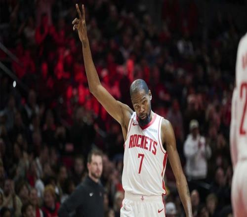 谦虚，火箭队杜兰特超越张伯伦成NBA历史得分榜第七后的第一反应