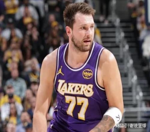 湖人本赛季已无指望东契奇受伤或错失两奖项，三大将续约成难题