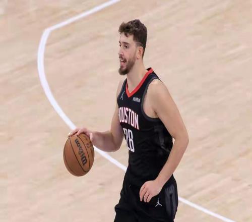 申京25分14篮板3助攻1抢断火箭在主场以110105击败森林狼