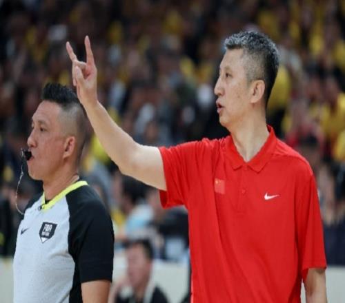 21人大名单出炉！中国男篮再度集结，真的没退路！