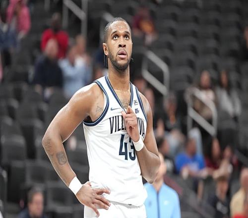 黄蜂签下NCAA得分王，他在不久前才刚刚因为伤病被湖人裁掉