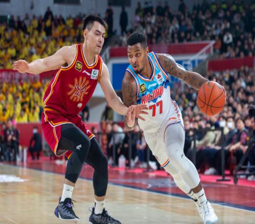 渴望重返CBA！昔日超级外援休赛期无人问津，曾场均狂砍29+7+6