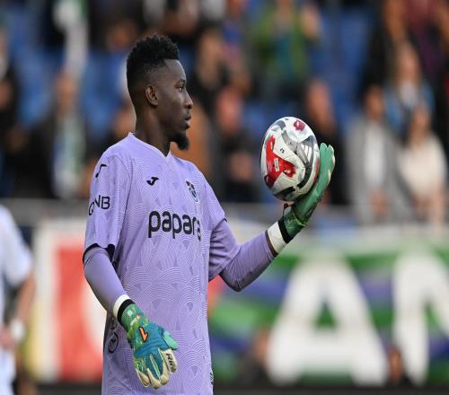 英媒：奥纳纳想回曼联夺回首发，如果不行可能去另一英超球队