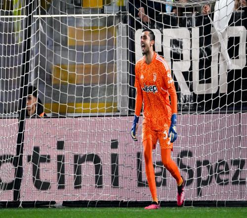 斯基拉：热那亚梦想签下佩林，但尤文尚未开启转会的大门