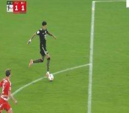 【德甲】拜仁2比2客平开季连胜终结&赛季首平