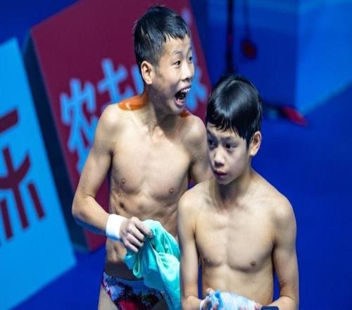 深圳健儿闪耀十五运会跳水赛场男、女将合力助广东队卫冕