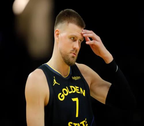 波神勇士的首秀，不切实际的最终幻想