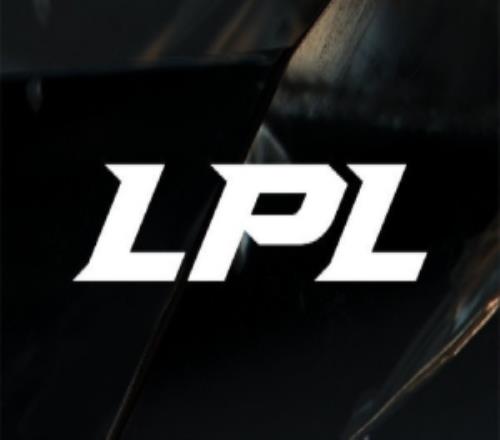 圈内人：有个选手续短约避免进池子后续俱乐部可能用其交换选手