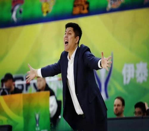 历史第一次！山西男篮闯进全国大赛决赛