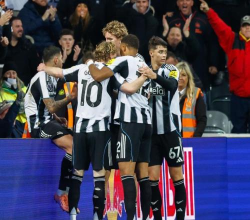 第92分钟绝杀！19岁天才绝境爆发，英超豪强险胜，成功晋级4强