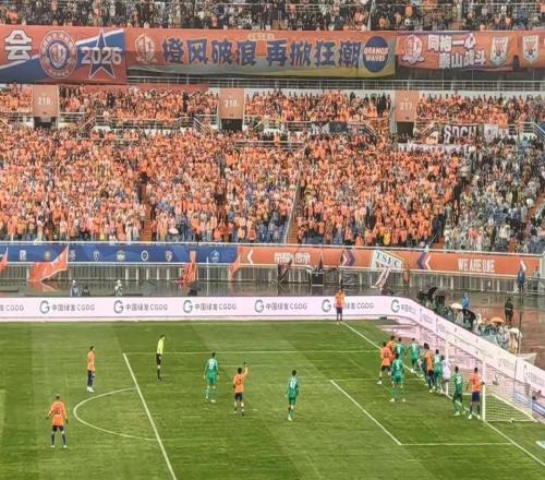 半场战报都没破局好办法，泰山暂与国安战成0：0