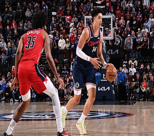 百发百中拿下高分，快船内线新秀绝对值得更多的出场时间