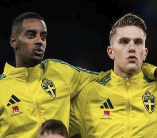 转会费1.45亿！利物浦标王8场1球，罢训受到报应：世预赛小组垫底