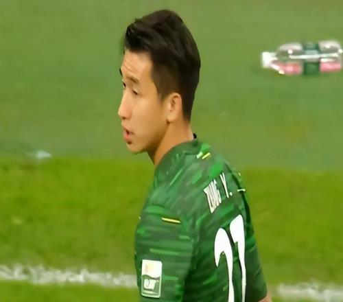 即将签约！国安国脚级中场悍将转投海港，塞蒂恩爱将有望接班徐新