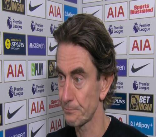 弗兰克：西蒙斯一直非常努力希望未来都能踢出这样的比赛