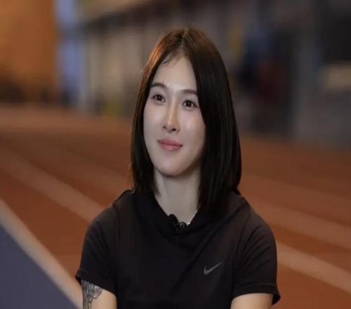 吴艳妮接受世界田联专访：硬实力不足，靠积分进世锦赛很欣慰
