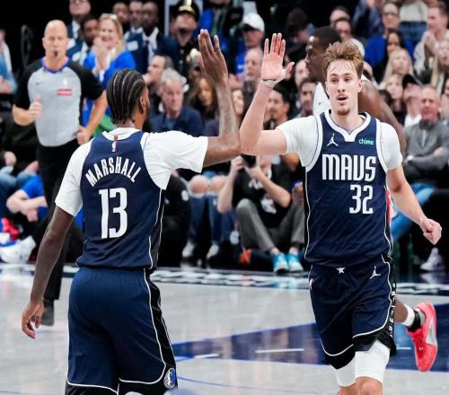 独行侠vs凯尔特人前瞻：4连败独行侠伤兵满营，绿军冲3连胜