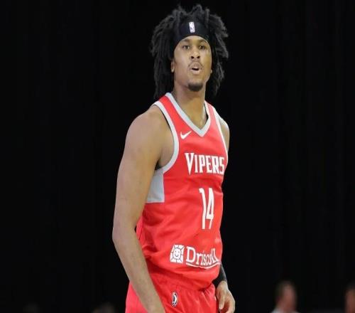 调整了自己的打法！火箭二队强力得分手其实并不是不会传球