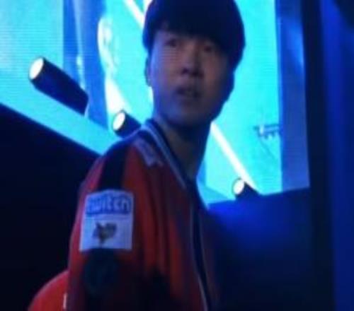 今夕是何年中国举行S赛LPL一号种子十六强Ruler北京赢下Faker