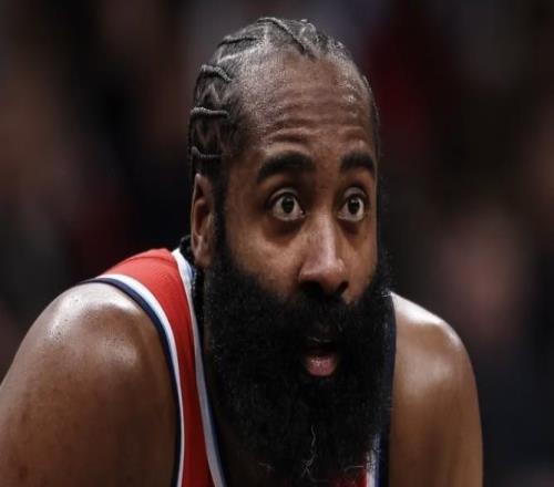 记者：骑士愿意为哈登提供其在快船未能获得的长期保障合同