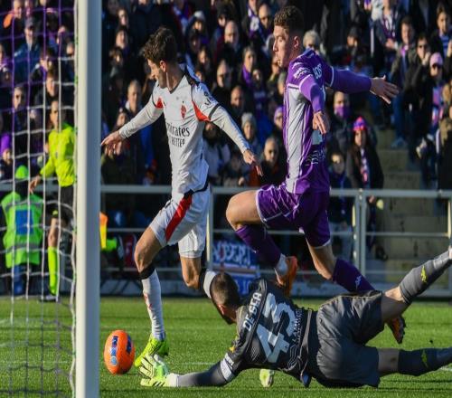 第90分钟绝平，米兰连场翻车，争冠难度飙升，国米隔空获益