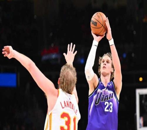 沃克23分准绝杀老鹰双杀爵士杰伦22+16+15兰代尔26+11