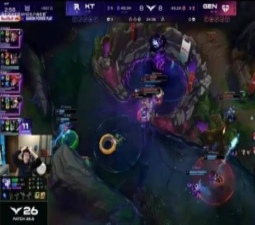 二路解说：Bdd太责任了！大超急了，一波了KT25分钟把GEN给推了！