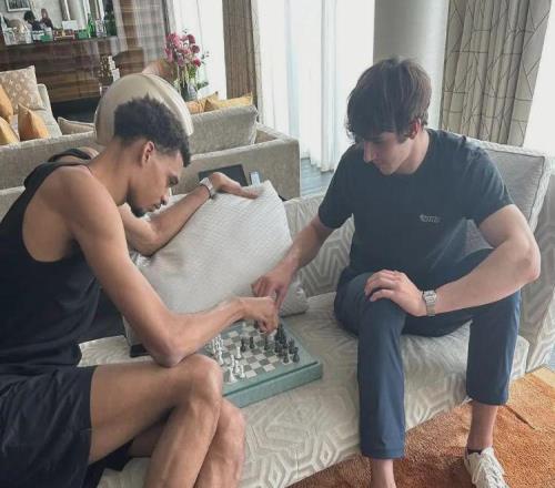 连场30+！队史第一新秀！文班队友被严重低估