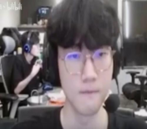 Viper：听到哦得呦就想起Meiko的哦得呦，到现在都是我的笑点