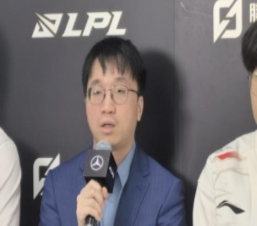 BP拿捏了！Tabe教练：知道对面的英雄池缺陷所以比较有自信应对