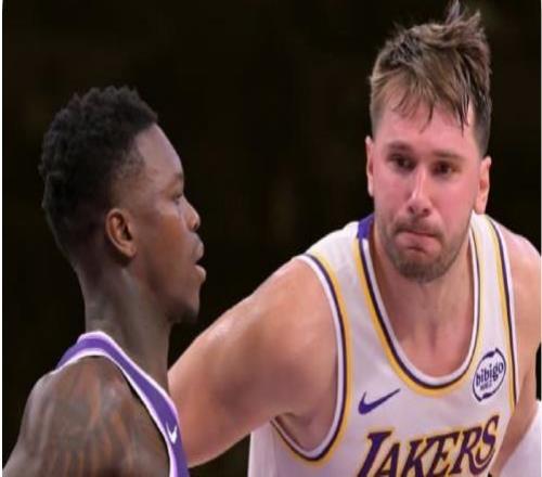 官宣禁赛3场！小黑更衣室通道怒扇了东契奇一耳光！