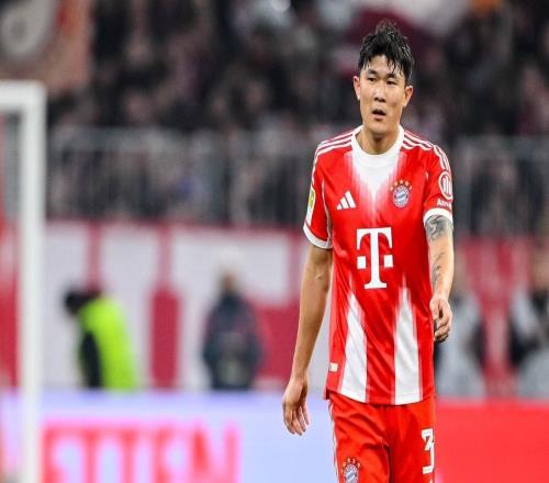 德天空：金玟哉拒绝冬窗转会，他决心留在拜仁至少到夏天
