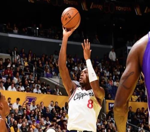 勇士绝杀未果却输在防守前五号秀铁树开花，7+2后卫又成奇兵