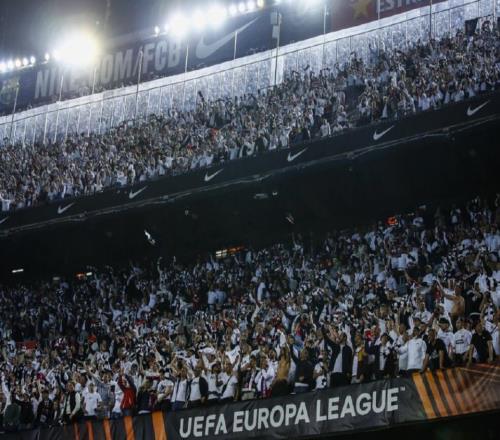 搞怕了！巴萨战法鹰只许会员购票严查倒票3年前诺坎普惨变客场