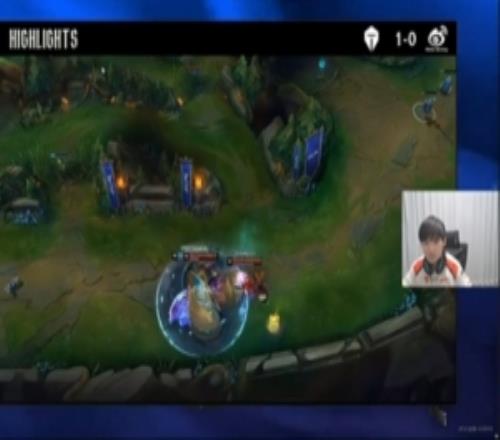 JackeyLove：JiaQi这把打的真不错，第一参团率，第一伤害比