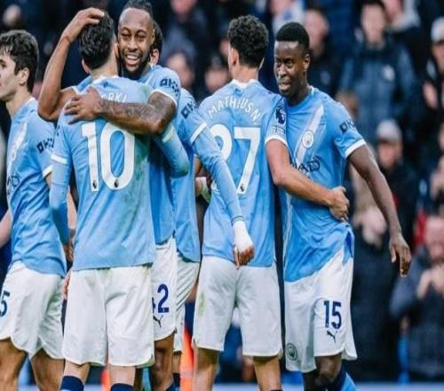 曼城近18场主场对纽卡17胜，且近11场英联杯主场10场取胜