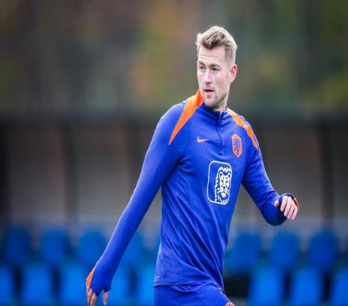 德利赫特：没想到上个月没被荷兰征召我现在感觉状态非常好