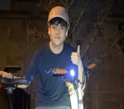 Angel发文：希望骑士之路有好的发挥，可以晚点去探店