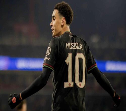 穆西亚拉：穿上10号球衣这是因为多年来我交出了优秀的表现