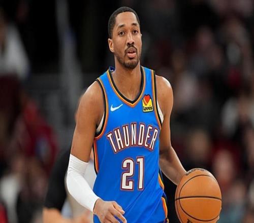 雷霆侧翼大将的状态依然没有起色，他可能快要跌出轮换阵容了