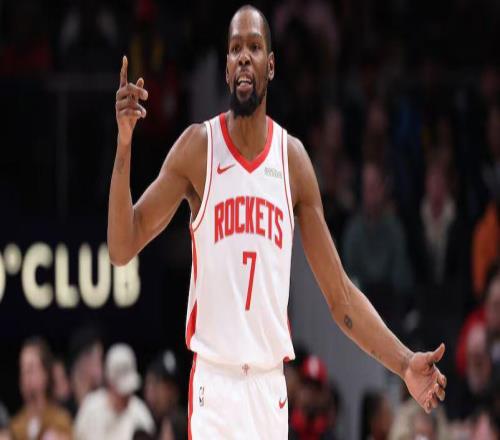 键盘侠KD上线！杜兰特回应字母哥流言用生涯总分回击狄龙轰40分