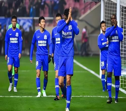 申花下赛季外援会全面升级四人都存在被换的风险，引发热议