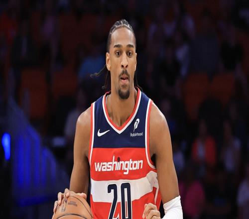 迎头赶上，24届三球员本赛季迎来爆发，热火内线或成就杰伦式逆袭