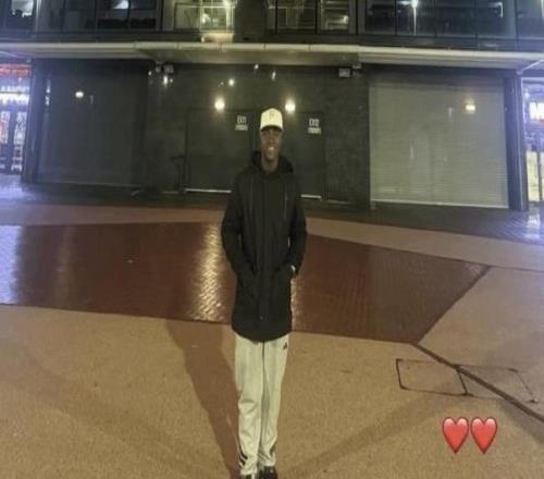 哥伦比亚小将奥罗斯科和曼联梯队训练，年满18岁后正式加盟