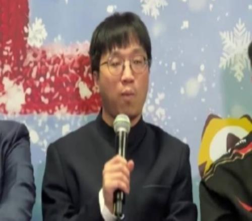 Tabe：决赛好好防范一下肥墩教练语音只能交给zoom了