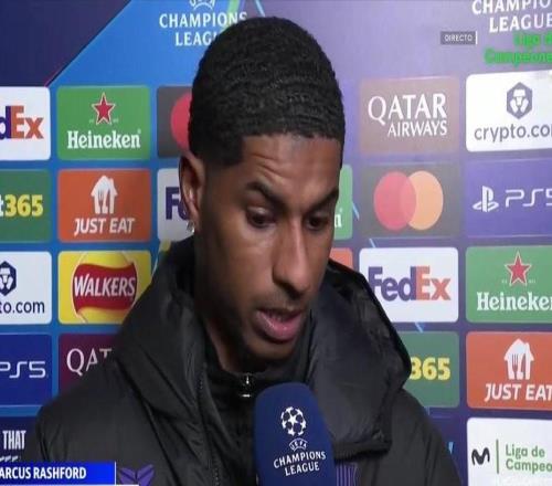 拉什福德：少打一人后我们试图加强控球，但总是被断球