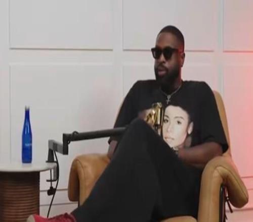 韦德：哈登确实与06年的我相似，我们都能突破给队友创造机会