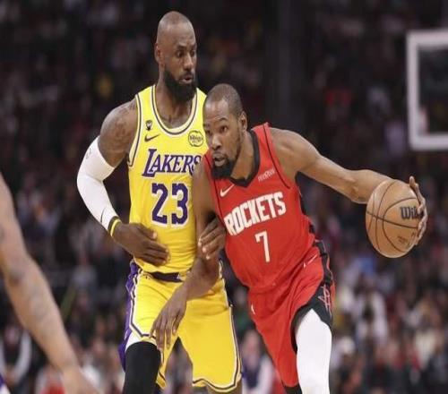 拉锯战！火箭落后6分变反超6分：杜兰特轰16分，詹姆斯养生局