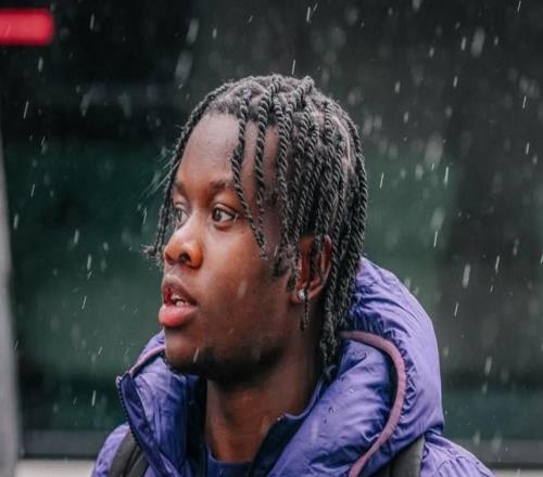 罗马诺：乌德勒支与西汉姆联谈妥18岁后卫阿迪埃莱的转会